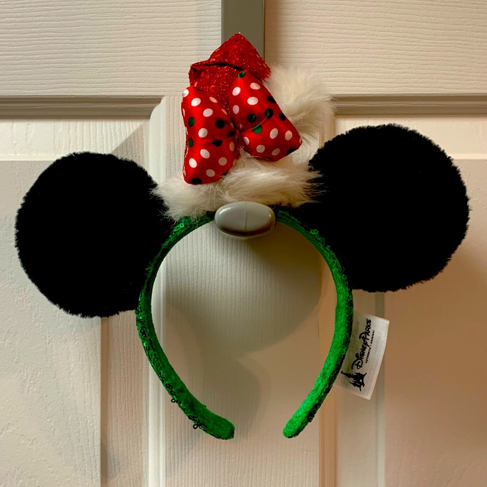 🎄 RARE Disney Parks Holiday Santa Minnie Mouse Ears